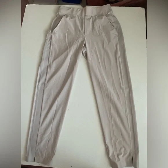Athleta BROOKLYN MID RISE ANKLE PANT Beige Size 0 - Picture 2 of 12